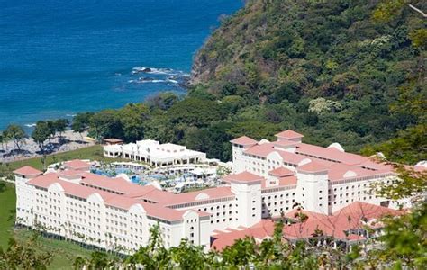 Hotel Riu Guanacaste staff men prey on women and girls!! - Review of ...