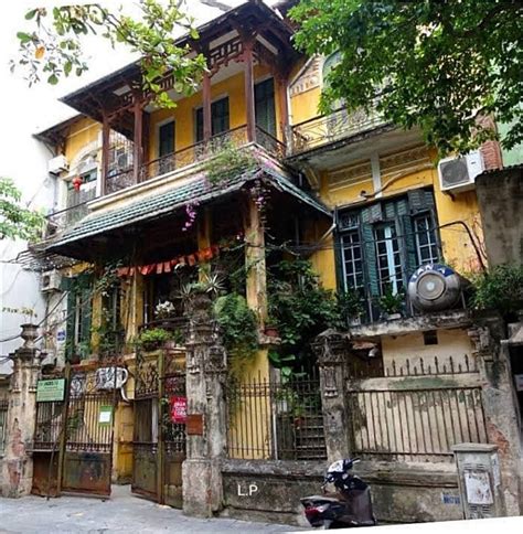 Old villas in Hanoi: the great imprint of colonial French architecture