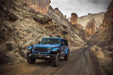 Jeep is adding an even cheaper plug-in hybrid to its 4xe lineup