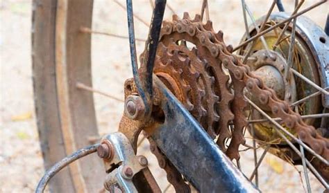 Revive Your Ride: How to Fix a Rusty Bike Chain