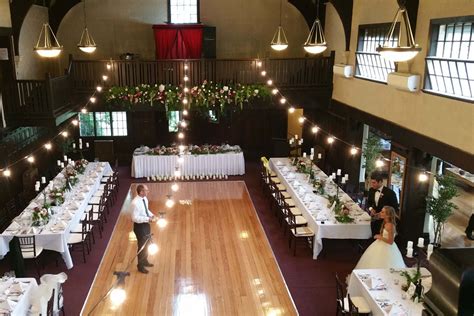 Wattle Park Chalet - Melbourne Wedding & Bride