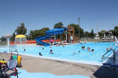 Stirling Swimming Pool | Village of Stirling