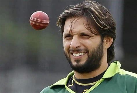 Shahid Afridi posts message of thanks on his birthday; causes confusion ...