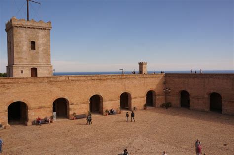 Why You Should Visit Montjuïc Castle