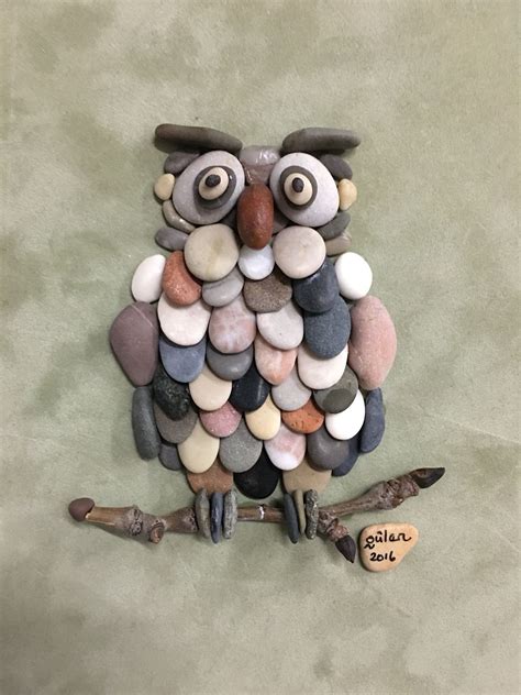 Pebble art owl by gülen | Rock crafts, Stone crafts, Pebble art