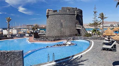 Barcelo Castillo Beach Resort (Caleta De Fuste) | Broadway Travel