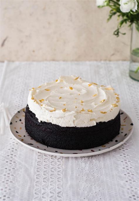 Chocolate stout cake with mascarpone frosting