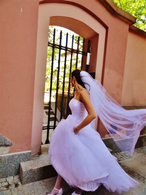 Runaway Bride | Bride, Runaway bride, Wedding dresses