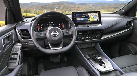 New 2023 Nissan Qashqai - e-Power Hybrid Compact Crossover SUV Interior ...