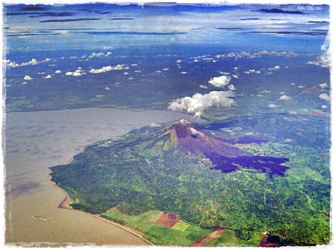 Sky view of Nicaragua - volcano in Managua Lake during eru… | Flickr