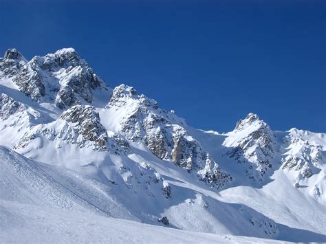 Free Stock photo of Snow covered mountain peaks | Photoeverywhere