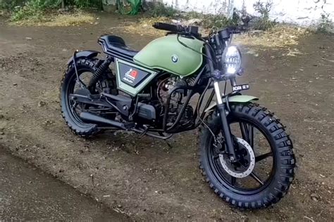 This modified Hero Splendor is unrecognisable as a scrambler with ...