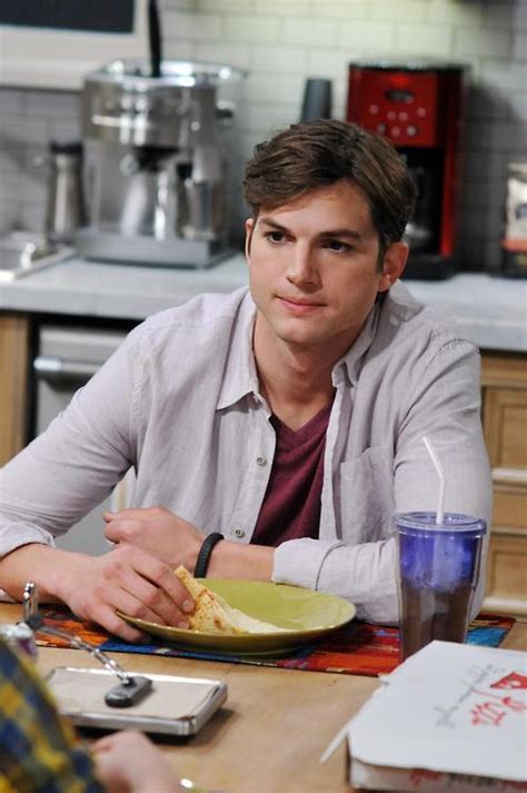 Ashton Kutcher Two and a half men - Ashton Kutcher Photo (34591368 ...