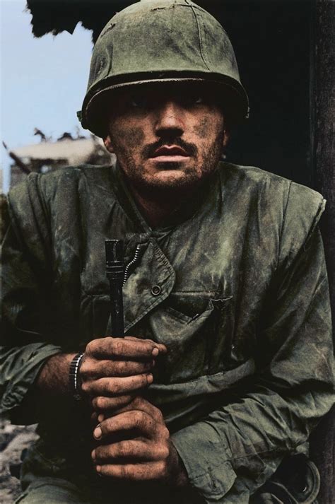 Thousand-yard stare at Vietnam | A Marine in shock with a th… | Flickr