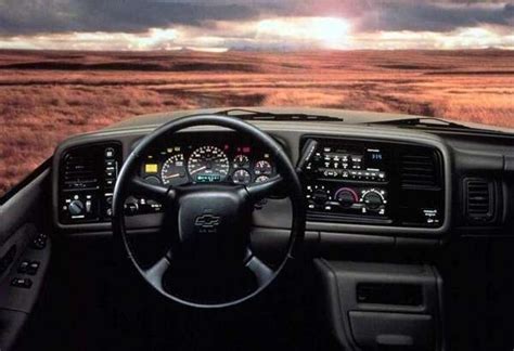 2003 Chevy Silverado Custom Interior