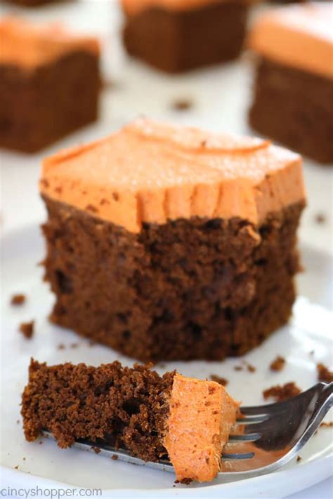 Chocolate Pumpkin Cake - CincyShopper