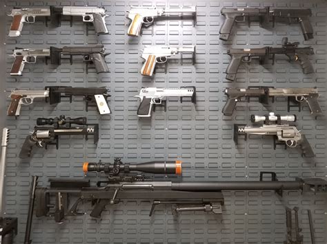 Gun display-pistols - SecureIt Gun Storage