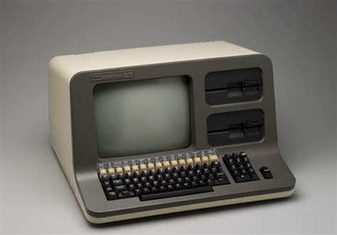 Personal computer from the early 1980s - MAAS Collection | Old ...