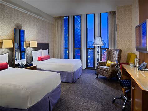 Superior Rooms | River North Chicago Hotel | Hotel Chicago