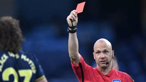 Red card for footballers caught deliberately coughing - BBC Newsround