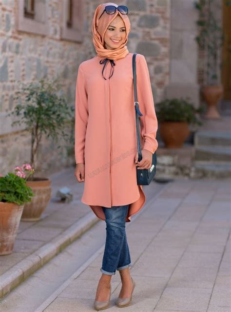 30 Stylish Ways to Wear Hijab with Jeans for Chic look