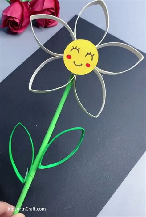 DIY Cardboard Tube Flowers Step by Step Tutorial - Kids Art & Craft