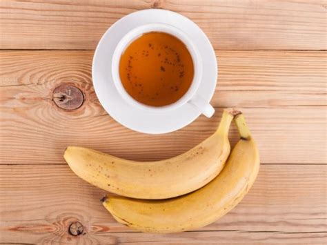 20 Surprising Uses of Banana Peels | Food World Blog