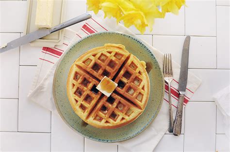 Waffle makers that will make you the Ruler of Breakfast | Popular Science