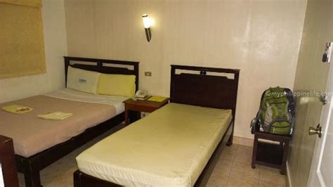 CITY CORPORATE INN $12 ($̶1̶7̶) - Prices & Hotel Reviews - Iloilo City ...