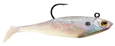 5 Best Striped Bass Lures of 2021 | Bass Tackle Lures