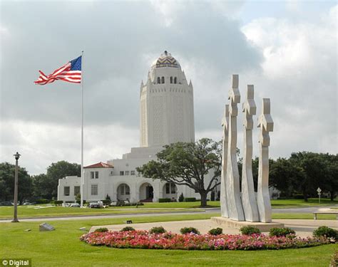 Randolph Air Force Base on lockdown after car crash | Daily Mail Online