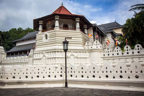 Temple of the Tooth, Kandy, Sri Lanka