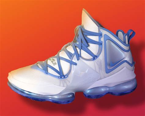 First Look: Nike LeBron 19 – Sneaker Novel