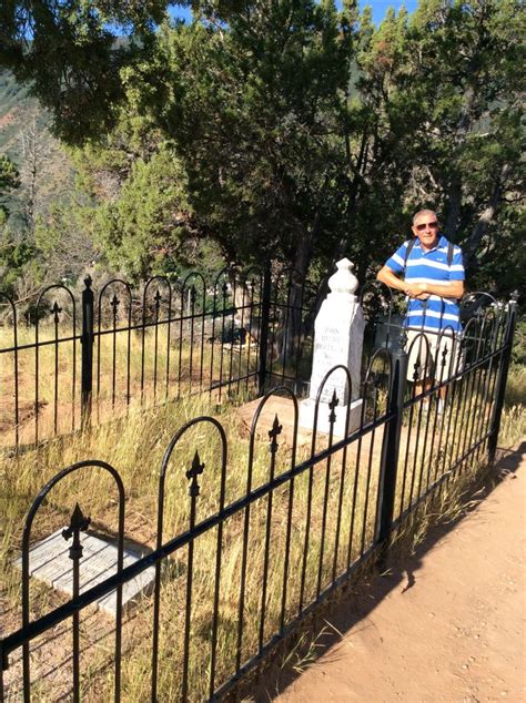 Potter's Field cemetery Glenwood Springs Colorado. Grave of Doc ...