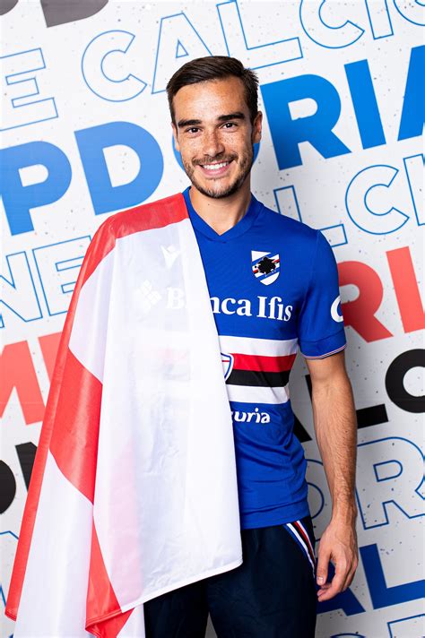 Sampdoria English on Twitter: "🏴󠁧󠁢󠁥󠁮󠁧󠁿 We're in love 😍 https://t.co ...