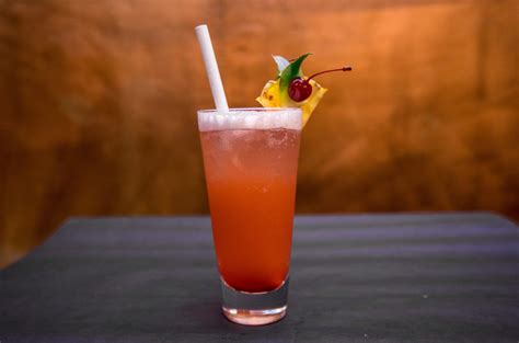 Singapore Sling Recipe: How to Make Gin’s Fruitiest Classic Cocktail