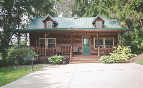 Hotels in Amish Country Ohio | Rustic Cabin Rental in Berlin, OH