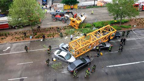 Seattle Eyes Its Crane-Filled Skyline After a Deadly Accident - The New ...