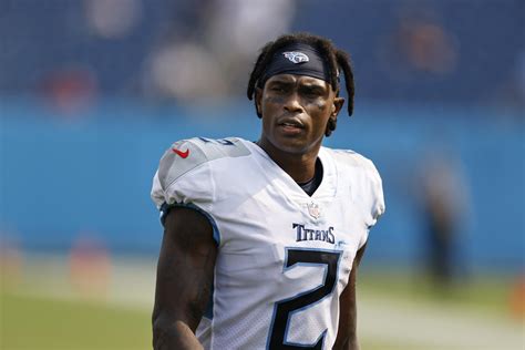 Titans release 7-time Pro Bowler Julio Jones after 1 year | AP News