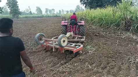 Mahindra 8x8 की harrow performance - YouTube