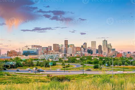 Denver downtown city skyline, cityscape of Colorado in USA 21853744 ...