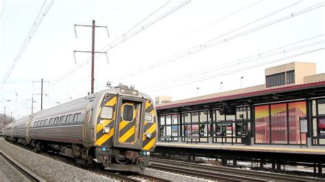 Amtrak & NJ Transit at Metropark Station - YouTube