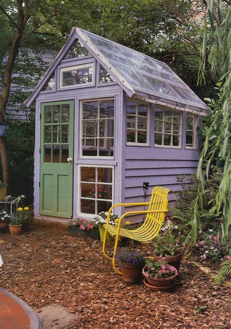 Writer's retreat. Potting shed. Guest bedroom. | Garten, Garten ...