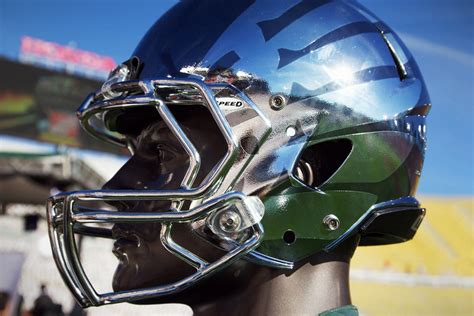 Oregon Ducks Rose Bowl Chrome Helmet | Hypebeast