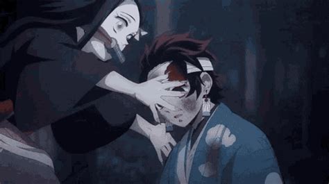 Nezuko Chan Hug GIF - Nezuko Chan Hug Kimetsu No Yaiba - Discover ...