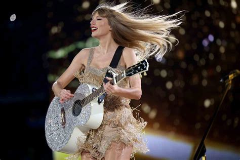 Taylor Swift Announces More Eras Tour Dates for the U.S. and Canada in ...