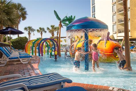 7 Best Myrtle Beach Hotels with Water Parks 2020 | Family Vacation Critic