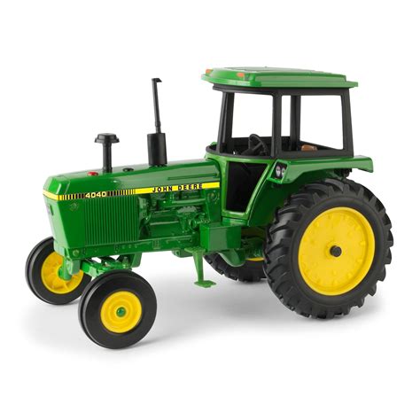 John Deere 1:16 Scale 4040 Tractor - Walmart.com