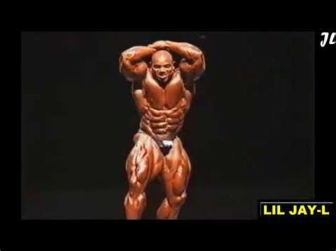 Flex Wheeler at the 1999 English Grand Prix up 17lbs from the Olympia ...