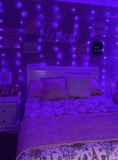 @DormVibes | Room inspiration bedroom, Redecorate bedroom, Neon room